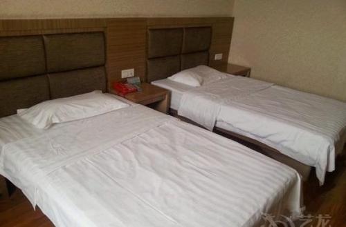摘要：天水带棋牌的宾馆位于甘肃省天水市，是一座集体宾馆